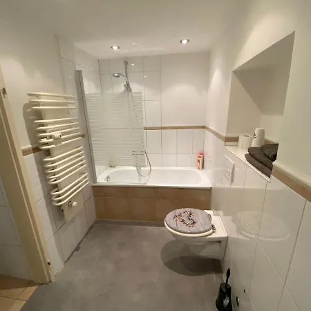 Ferienvilla Whirlpool Fasssauna Direkt Am Rhein Gotterswickerhamm Extérieur photo